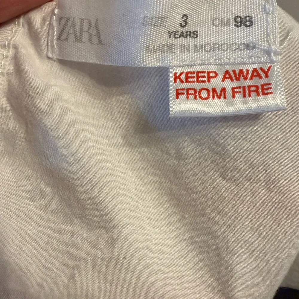 Zara Toddler White Top with Black Bows - Picture 4 of 4
